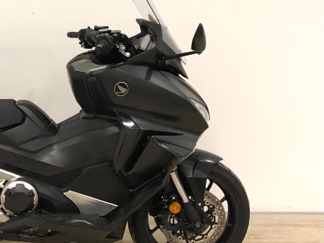 HONDA FORZA 750 (A) 2023 de segunda mano
