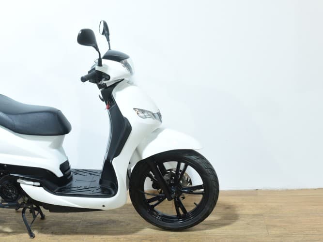 PEUGEOT TWEET 125 (IVA DEDUCIBLE) 2022 de segunda mano
