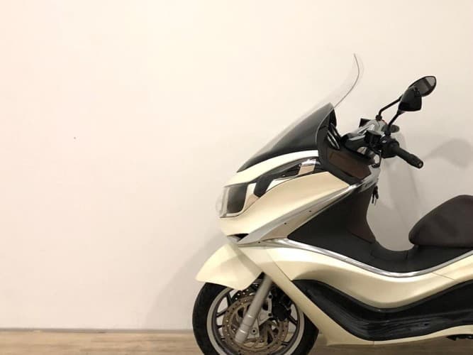 PIAGGIO X 10 500 EXECUTIVE (A2) (IVA DEDUCIBLE) 2014 de segunda mano