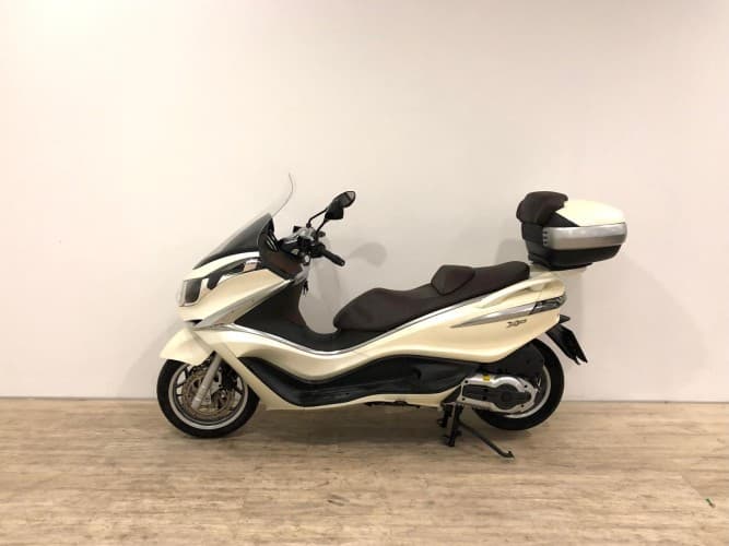 PIAGGIO X 10 500 EXECUTIVE (A2) (IVA DEDUCIBLE) 2014 de segunda mano
