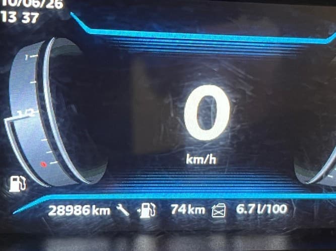 PEUGEOT METROPOLIS 400 SW (TOP CASE) (IVA DEDUCIBLE) 2023 de segunda mano