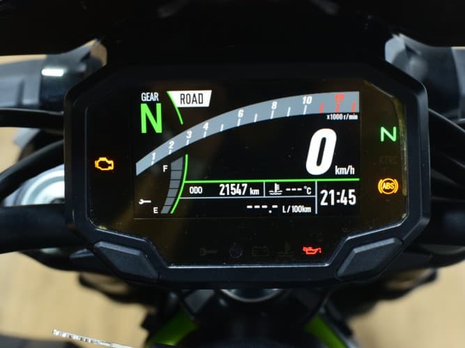 Comprar KAWASAKI Z 900 (FULL)(A) 2021 de segunda mano KAWASAKI Z 900 (FULL)(A) 2021 de segunda mano