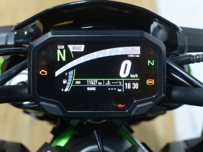 Comprar KAWASAKI Z 900 (A2) 2022 de segunda mano KAWASAKI Z 900 (A2) 2022 de segunda mano