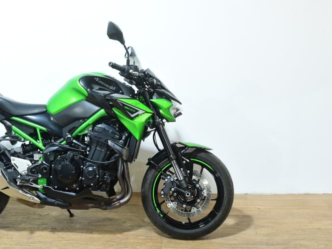 Comprar KAWASAKI Z 900 (A2) 2022 de segunda mano KAWASAKI Z 900 (A2) 2022 de segunda mano