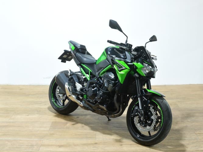 Comprar KAWASAKI Z 900 (A2) 2022 de segunda mano KAWASAKI Z 900 (A2) 2022 de segunda mano