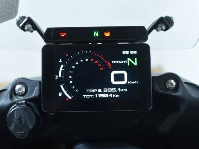 Comprar BENELLI TRK 702 X (A) (TRES MALETAS) 2024 de segunda mano BENELLI TRK 702 X (A) (TRES MALETAS) 2024 de segunda mano