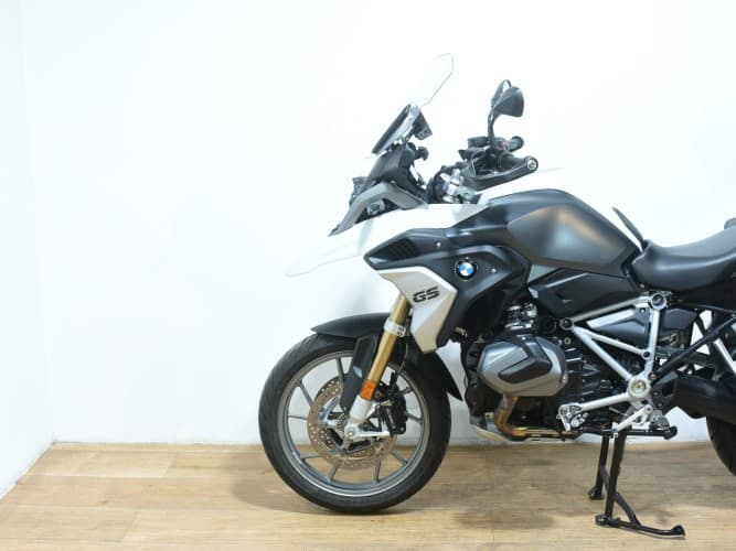 Comprar BMW R 1250 GS (TRES MALETAS)(3 PACKS) 2022 de segunda mano BMW R 1250 GS (TRES MALETAS)(3 PACKS) 2022 de segunda mano