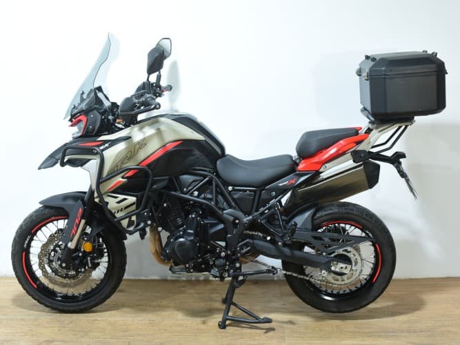 Comprar BENELLI TRK 702 X (TOP CASE) (A) 2025 de segunda mano BENELLI TRK 702 X (TOP CASE) (A) 2025 de segunda mano