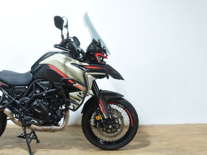 Comprar BENELLI TRK 702 X (TOP CASE) (A) 2025 de segunda mano BENELLI TRK 702 X (TOP CASE) (A) 2025 de segunda mano