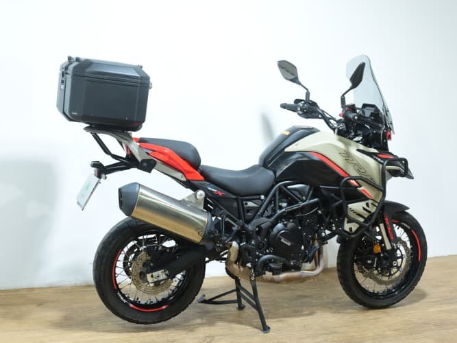 Comprar BENELLI TRK 702 X (TOP CASE) (A) 2025 de segunda mano BENELLI TRK 702 X (TOP CASE) (A) 2025 de segunda mano
