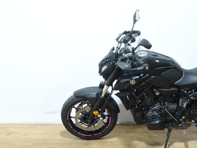 Comprar YAMAHA MT-07 (A2) 2022 de segunda mano YAMAHA MT-07 (A2) 2022 de segunda mano