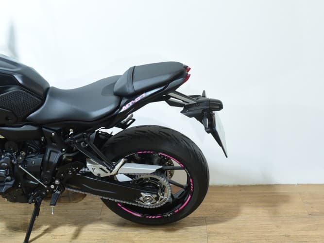 Comprar YAMAHA MT-07 (A2) 2022 de segunda mano YAMAHA MT-07 (A2) 2022 de segunda mano