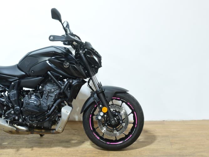 Comprar YAMAHA MT-07 (A2) 2022 de segunda mano YAMAHA MT-07 (A2) 2022 de segunda mano
