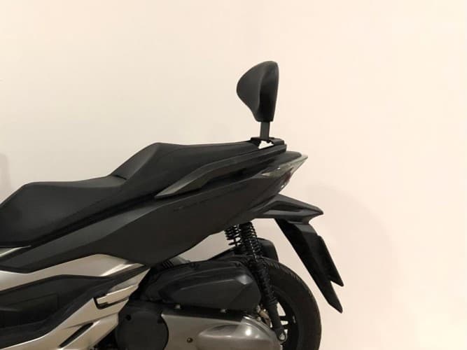HONDA FORZA 300 2018 de segunda mano