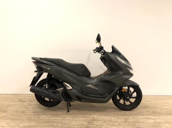 HONDA PCX 125 2020 de segunda mano
