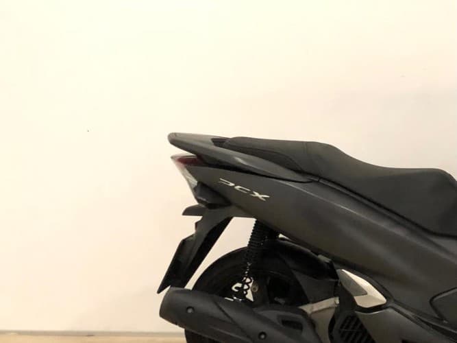 HONDA PCX 125 2020 de segunda mano