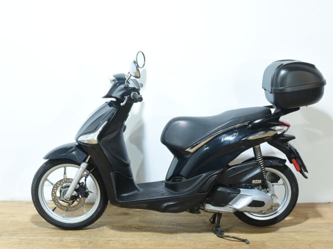 PIAGGIO LIBERTY 125 (IVA DEDUCIBLE) 2022 de segunda mano