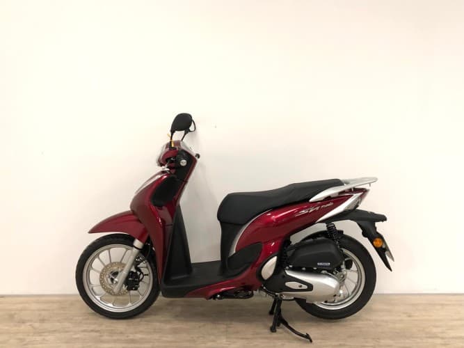 Comprar HONDA SH 125 MODE 2025 de segunda mano HONDA SH 125 MODE 2025 de segunda mano