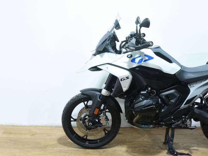Comprar BMW R 1300 GS 3 PACKS- HIST. REVIS.COMPLETO-IVA DEDUC. 2024 de segunda mano BMW R 1300 GS 3 PACKS- HIST. REVIS.COMPLETO-IVA DEDUC. 2024 de segunda mano