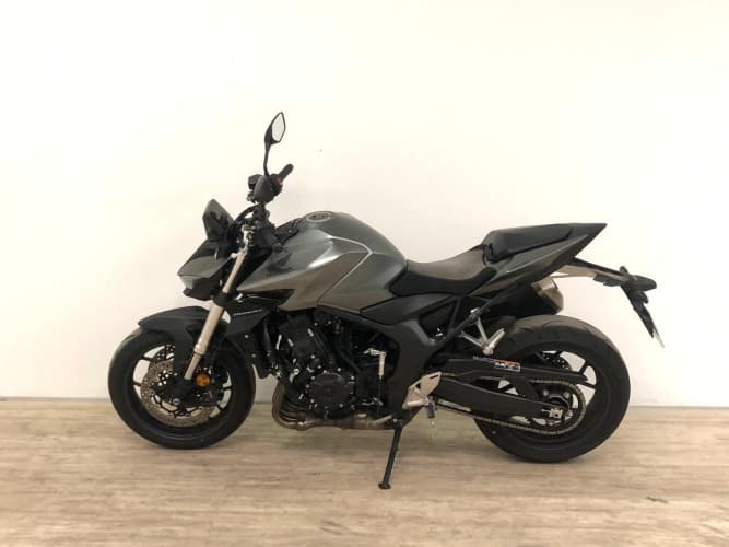 Comprar HONDA CB 1000 HORNET 2025 de segunda mano HONDA CB 1000 HORNET 2025 de segunda mano