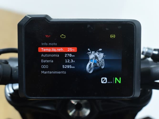 Comprar KTM DUKE 125 2025 de segunda mano KTM DUKE 125 2025 de segunda mano