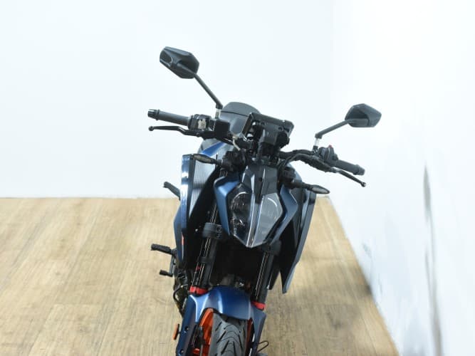 Comprar KTM DUKE 125 2025 de segunda mano KTM DUKE 125 2025 de segunda mano