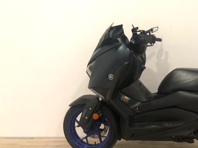 Comprar YAMAHA XMAX 125 2022 de segunda mano YAMAHA XMAX 125 2022 de segunda mano
