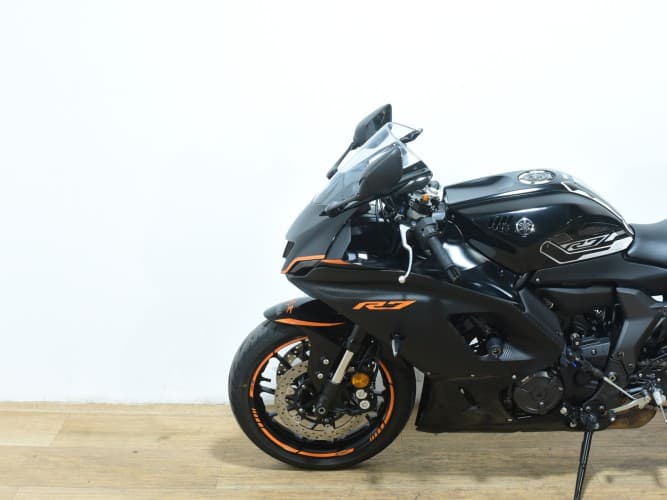 Comprar YAMAHA R7 2023 de segunda mano YAMAHA R7 2023 de segunda mano