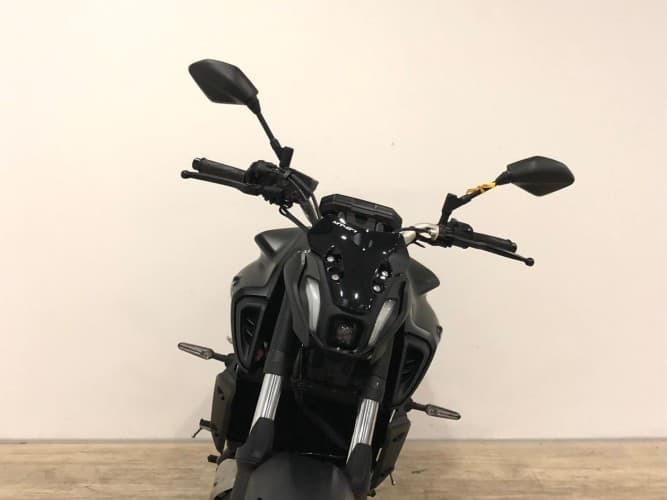 Comprar YAMAHA MT-07 (A2) 2021 de segunda mano YAMAHA MT-07 (A2) 2021 de segunda mano