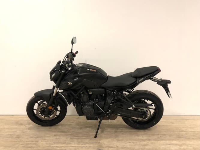 Comprar YAMAHA MT-07 (A2) 2021 de segunda mano YAMAHA MT-07 (A2) 2021 de segunda mano