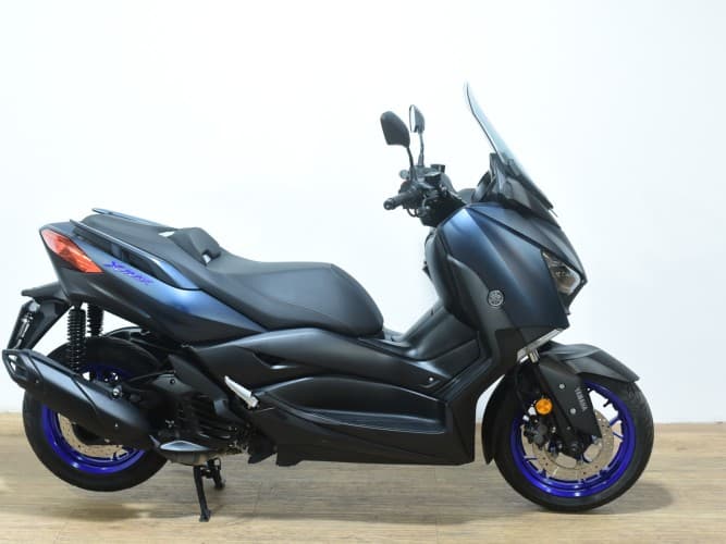 Comprar YAMAHA XMAX 125 2022 de segunda mano YAMAHA XMAX 125 2022 de segunda mano