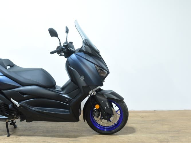 Comprar YAMAHA XMAX 125 2022 de segunda mano YAMAHA XMAX 125 2022 de segunda mano