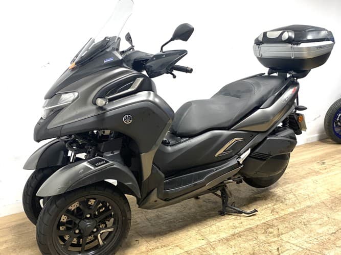 Comprar YAMAHA TRICITY 300 2021 de segunda mano YAMAHA TRICITY 300 2021 de segunda mano