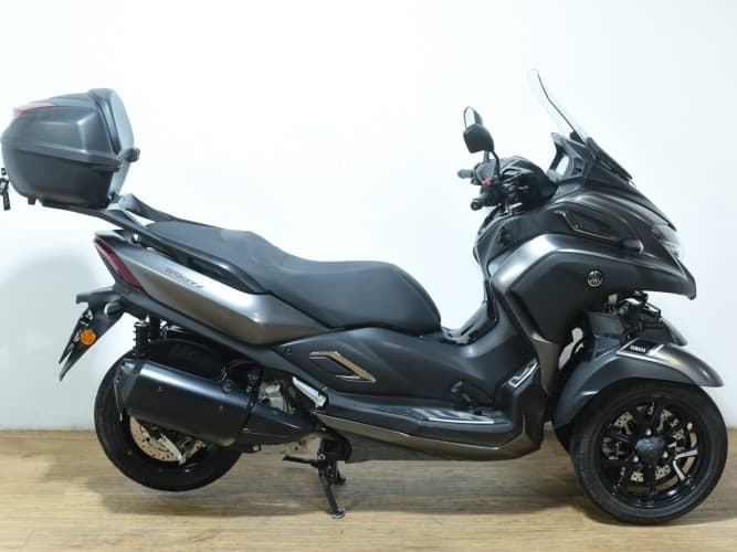 Comprar YAMAHA TRICITY 300 2021 de segunda mano YAMAHA TRICITY 300 2021 de segunda mano