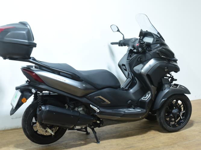 Comprar YAMAHA TRICITY 300 2021 de segunda mano YAMAHA TRICITY 300 2021 de segunda mano