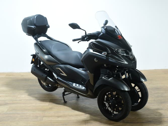 Comprar YAMAHA TRICITY 300 2021 de segunda mano YAMAHA TRICITY 300 2021 de segunda mano