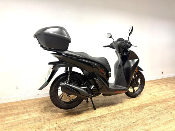 Comprar HONDA SH 125 (TOP CASE) 2026 de segunda mano HONDA SH 125 (TOP CASE) 2026 de segunda mano