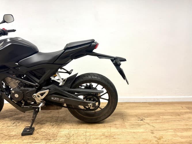 HONDA CB 125 R 2021 de segunda mano