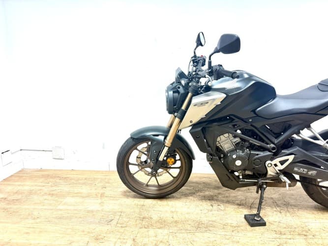 HONDA CB 125 R 2021 de segunda mano