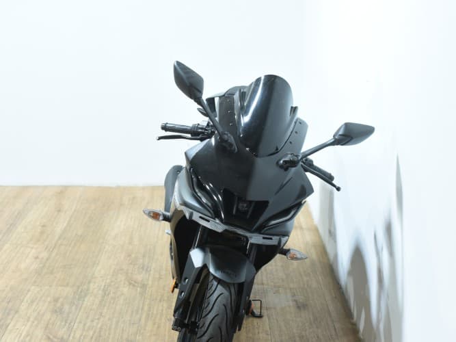 YAMAHA YZF R125 2024 de segunda mano