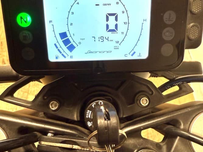 Comprar BENELLI LEONCINO 125 2022 de segunda mano BENELLI LEONCINO 125 2022 de segunda mano