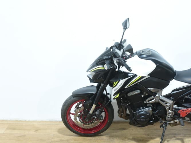 Comprar KAWASAKI Z 900 (E) (A2) 2019 de segunda mano KAWASAKI Z 900 (E) (A2) 2019 de segunda mano