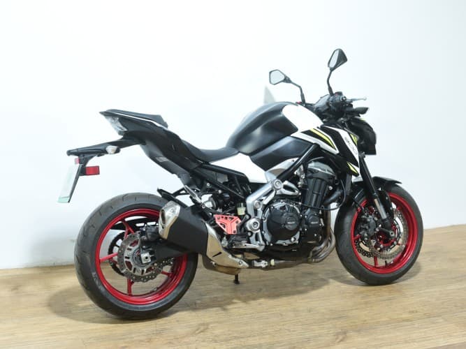 Comprar KAWASAKI Z 900 (E) (A2) 2019 de segunda mano KAWASAKI Z 900 (E) (A2) 2019 de segunda mano