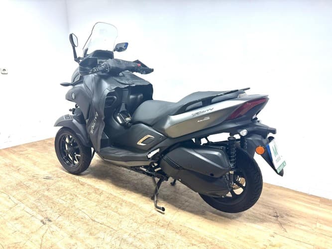 Comprar YAMAHA TRICITY 300 2020 de segunda mano YAMAHA TRICITY 300 2020 de segunda mano