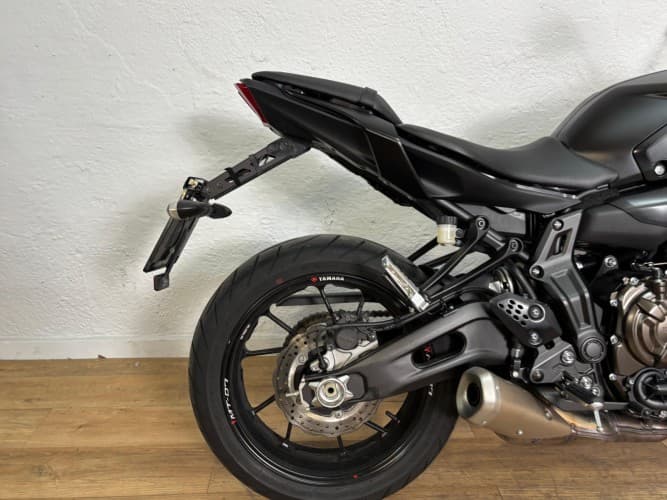 Comprar YAMAHA MT-07 (A2) 2018 de segunda mano YAMAHA MT-07 (A2) 2018 de segunda mano