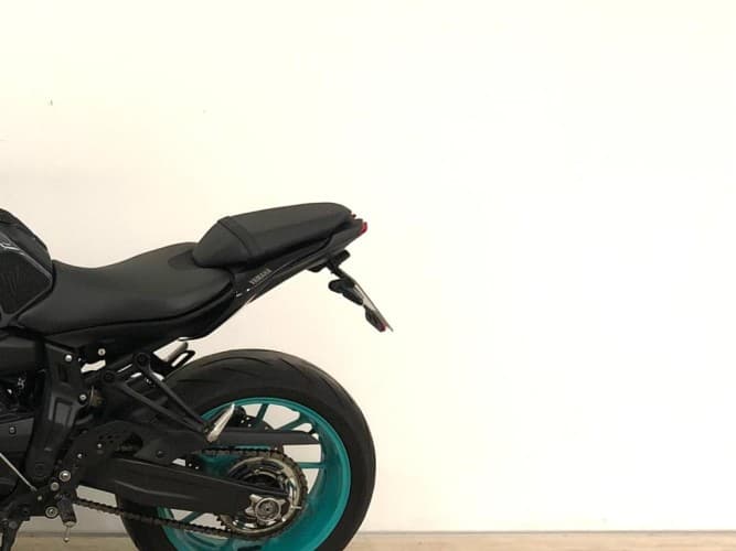 Comprar YAMAHA MT-07 (A2) (ESCAPE ARROW) 2022 de segunda mano YAMAHA MT-07 (A2) (ESCAPE ARROW) 2022 de segunda mano