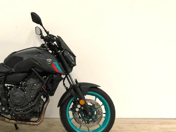 Comprar YAMAHA MT-07 (A2) (ESCAPE ARROW) 2022 de segunda mano YAMAHA MT-07 (A2) (ESCAPE ARROW) 2022 de segunda mano