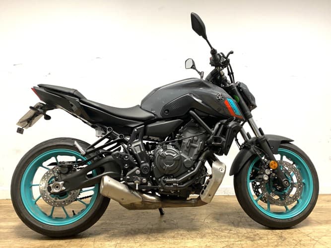 Comprar YAMAHA MT-07 (A2) 2022 de segunda mano YAMAHA MT-07 (A2) 2022 de segunda mano