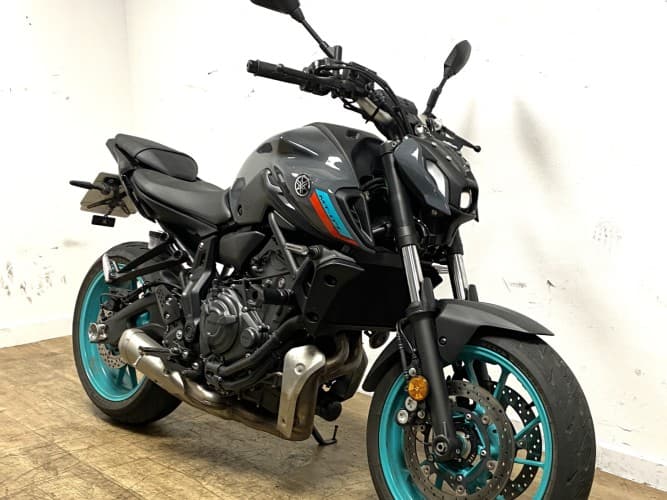 Comprar YAMAHA MT-07 (A2) 2022 de segunda mano YAMAHA MT-07 (A2) 2022 de segunda mano