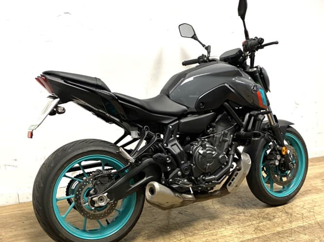 Comprar YAMAHA MT-07 (A2) 2022 de segunda mano YAMAHA MT-07 (A2) 2022 de segunda mano